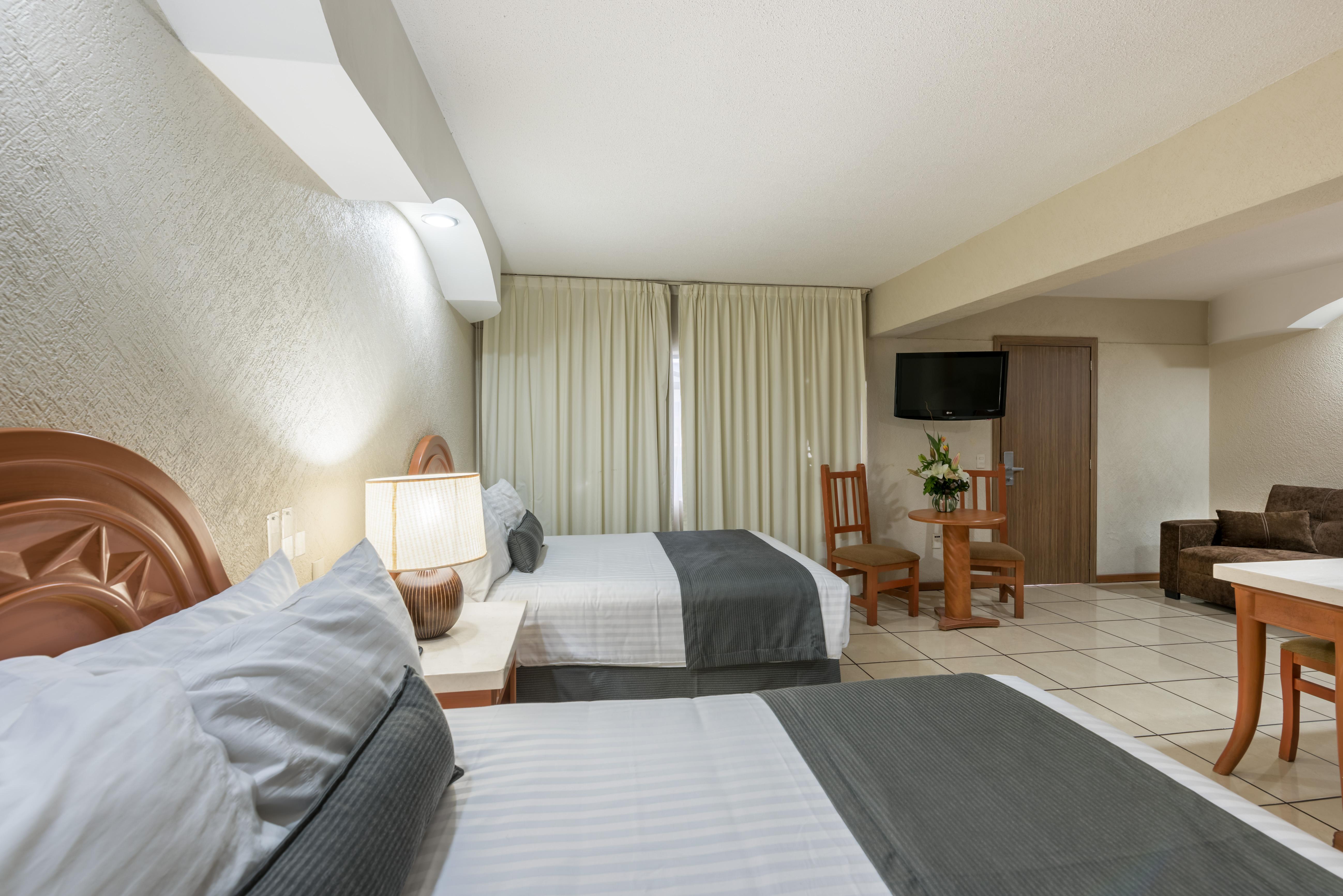 Hotel Malibu Zapopan Buitenkant foto