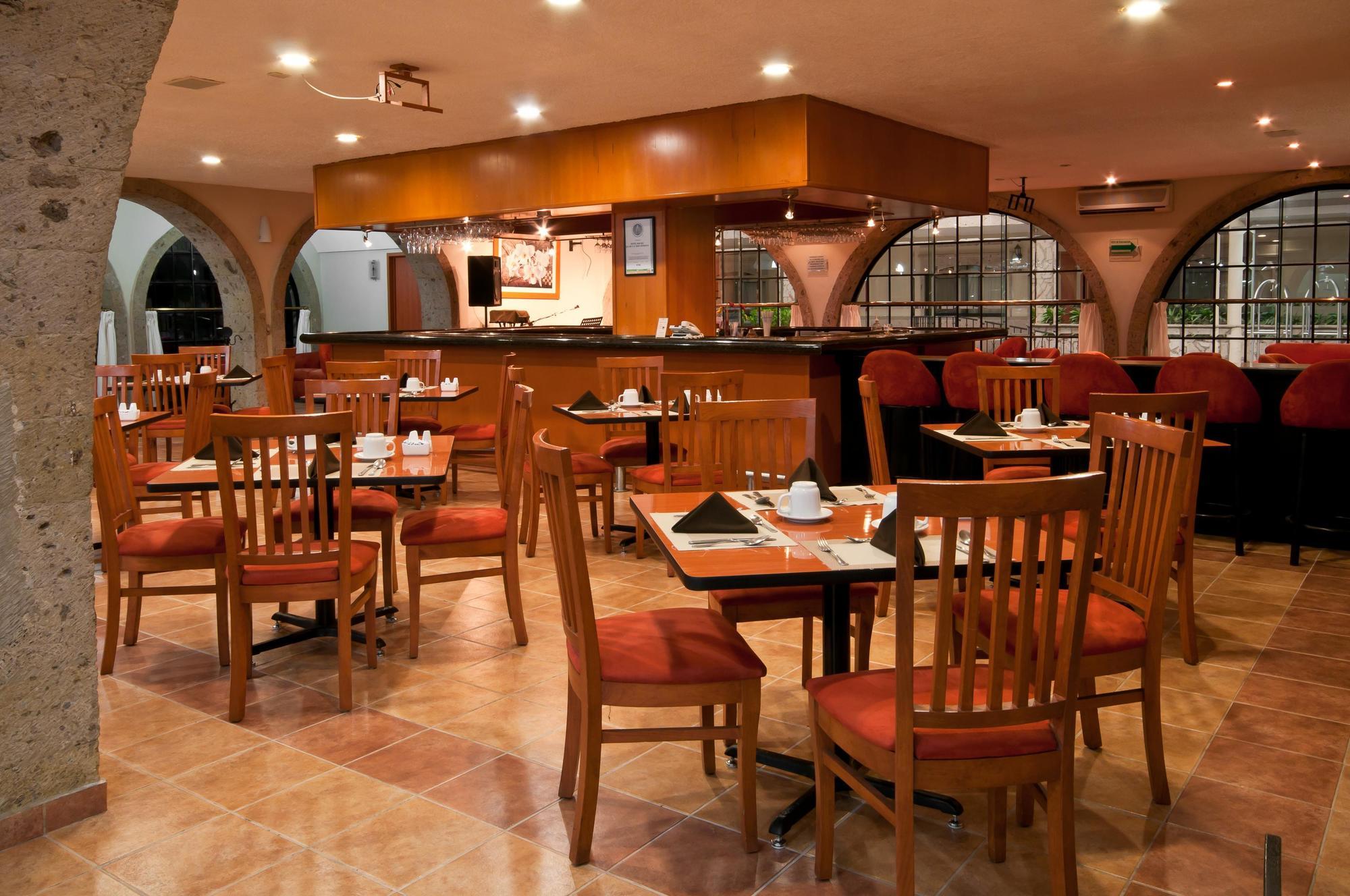 Hotel Malibu Zapopan Buitenkant foto